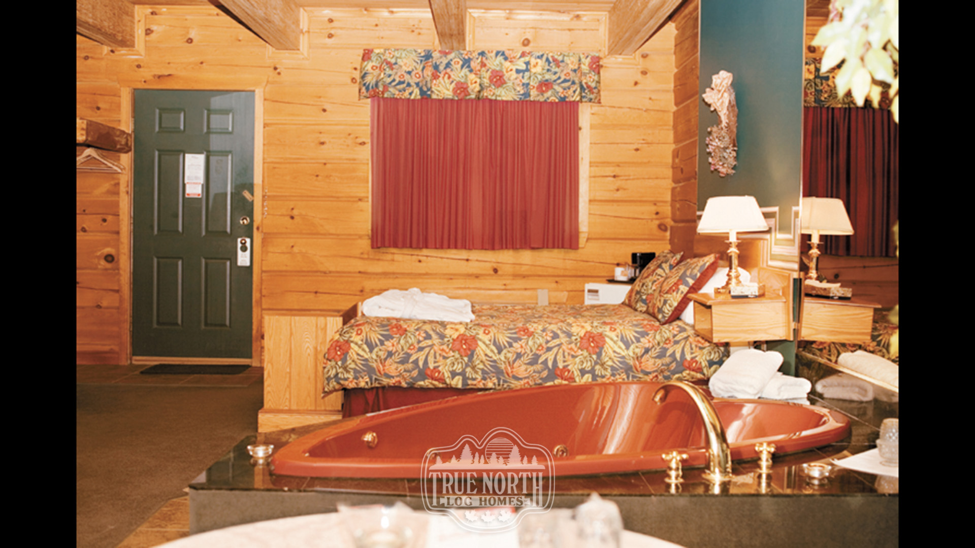 Sunset Inn Hotel bedroom