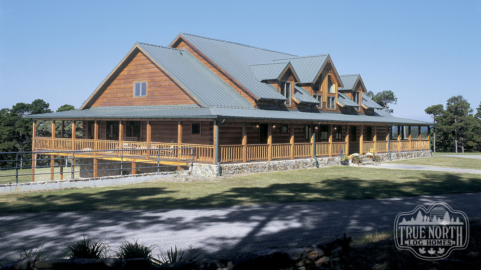 The El Dorado Residence rear view