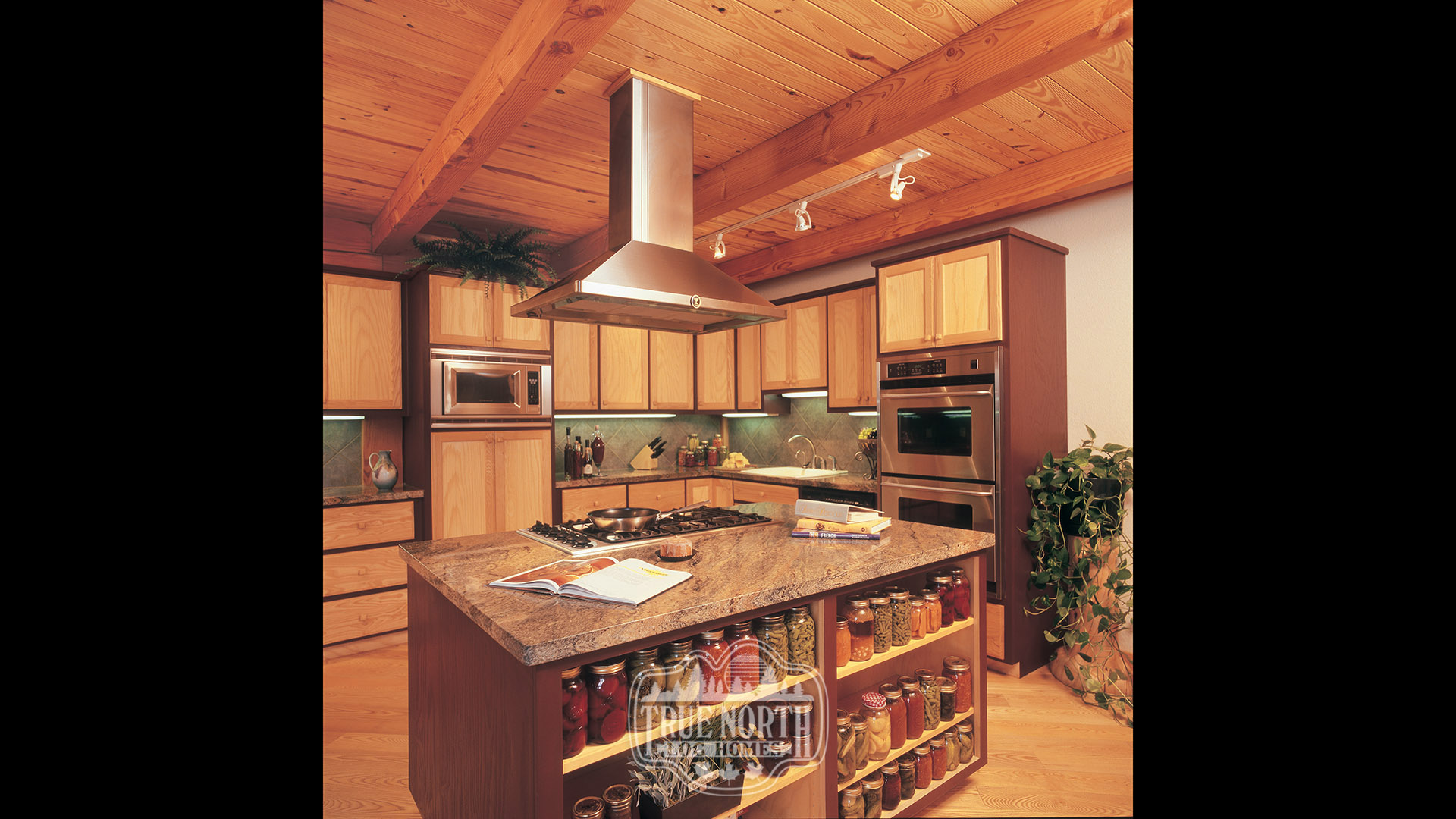 The El Dorado Residence kitchen