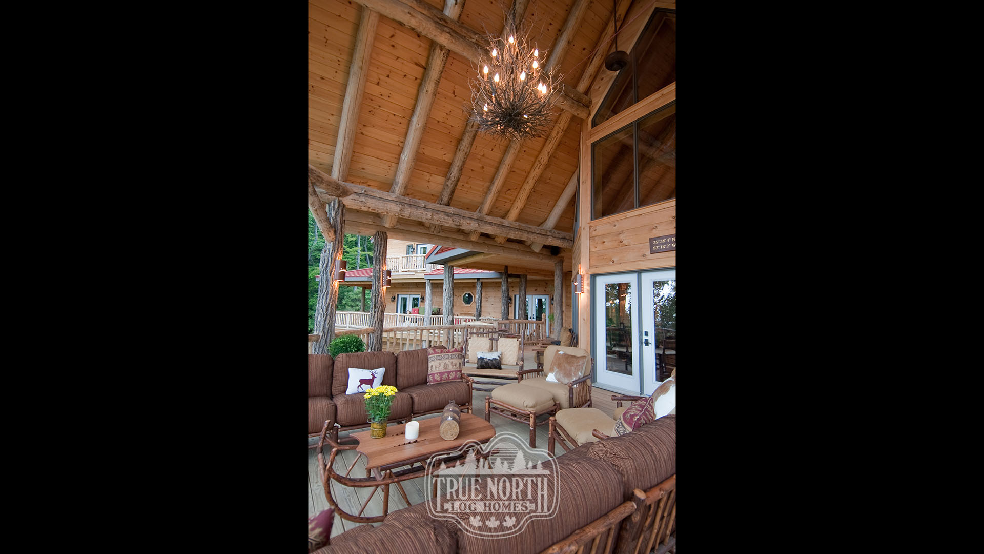 The Morris Residence deck