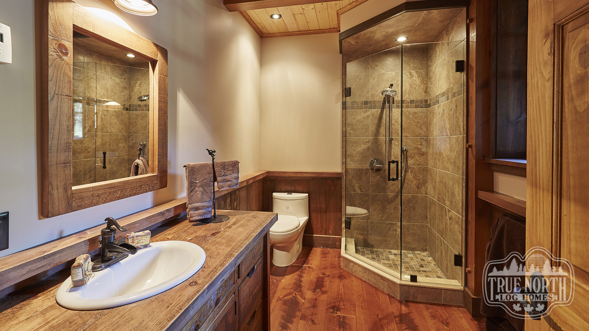 The Sprucedale Residence bathroom