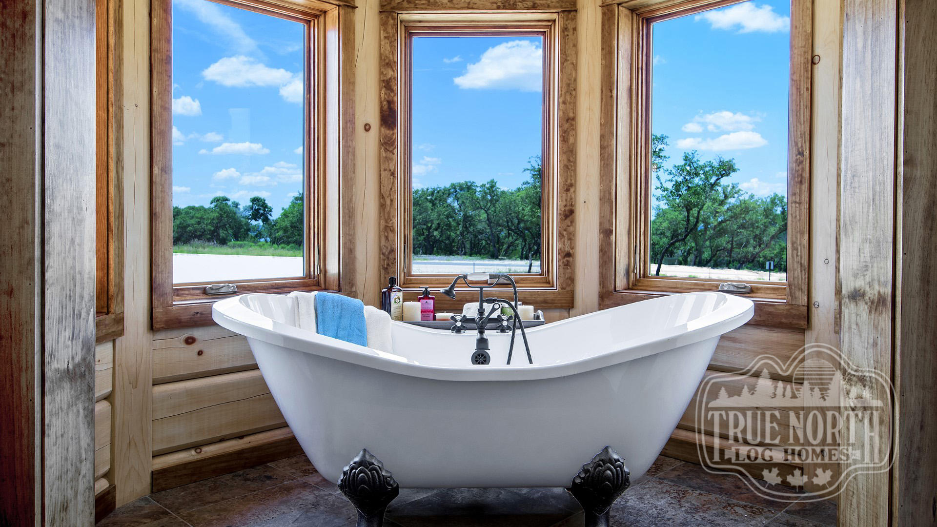 The Chateau Qu'appelle 2 bathroom