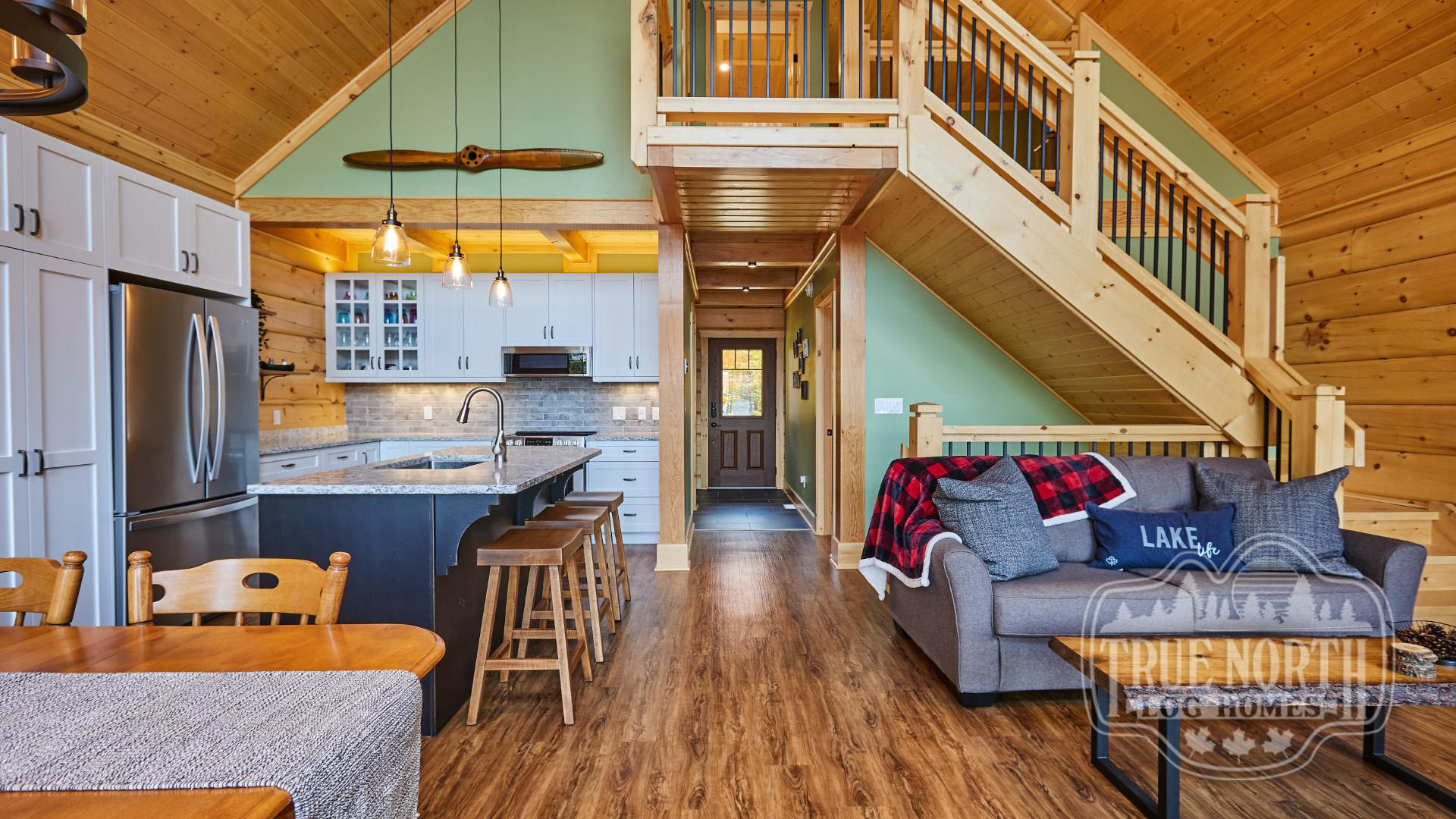 Arrow Head interior overview