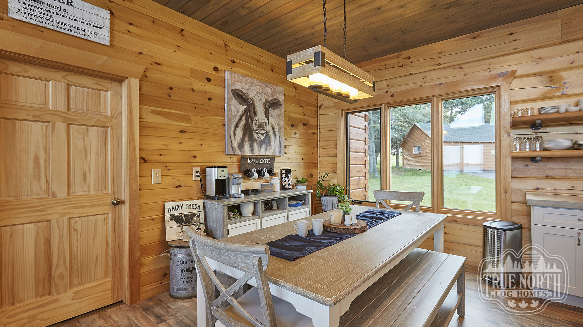 Klondike 6 dining room