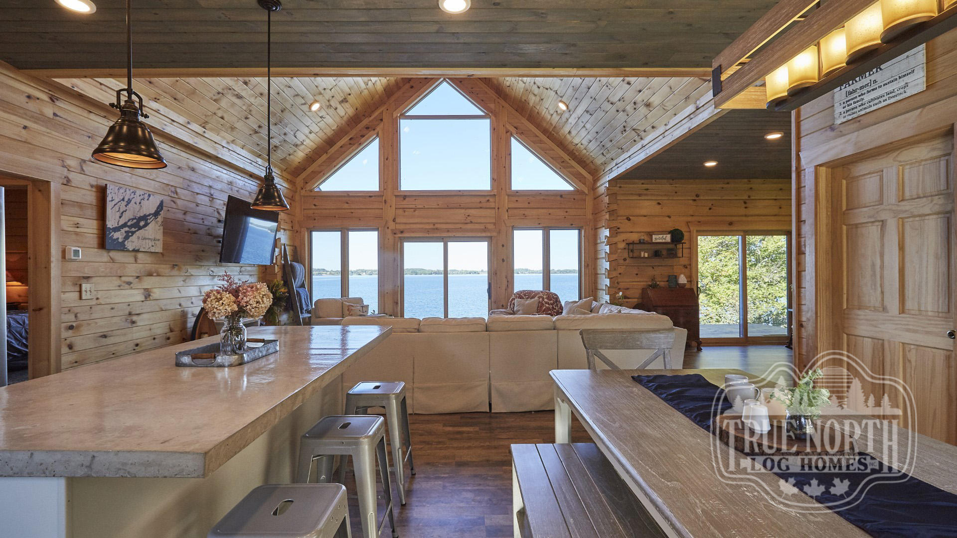 Klondike 6 dining room