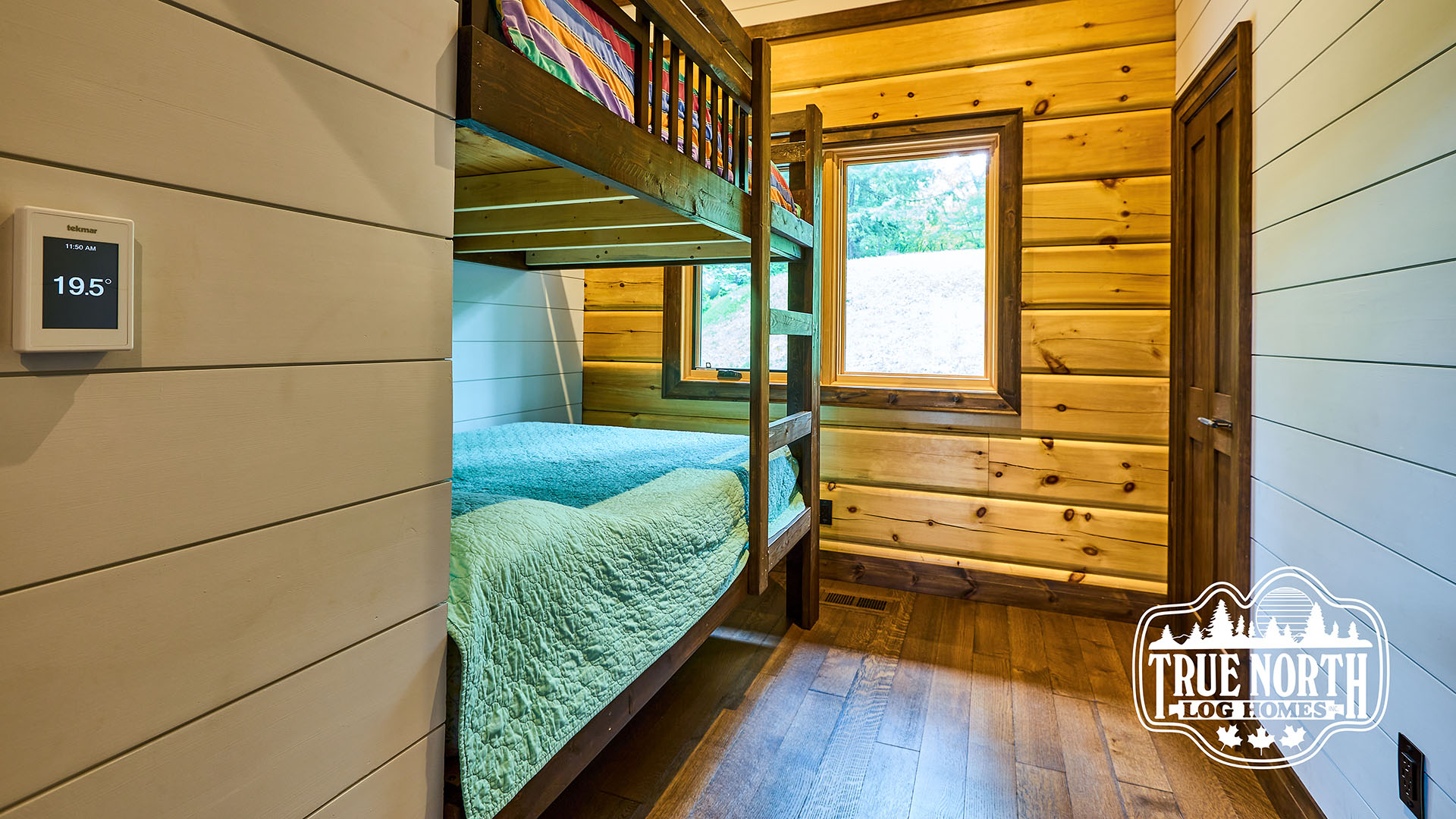 Moore-Residence-Bedroom-3