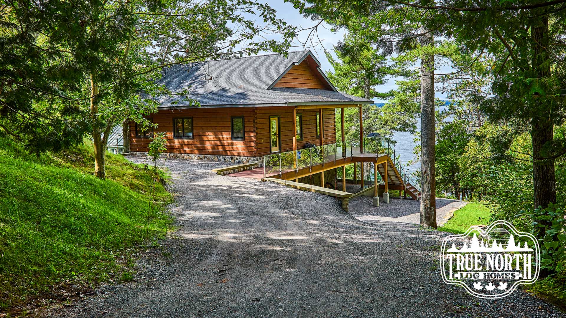 Moore-Residence-Driveway