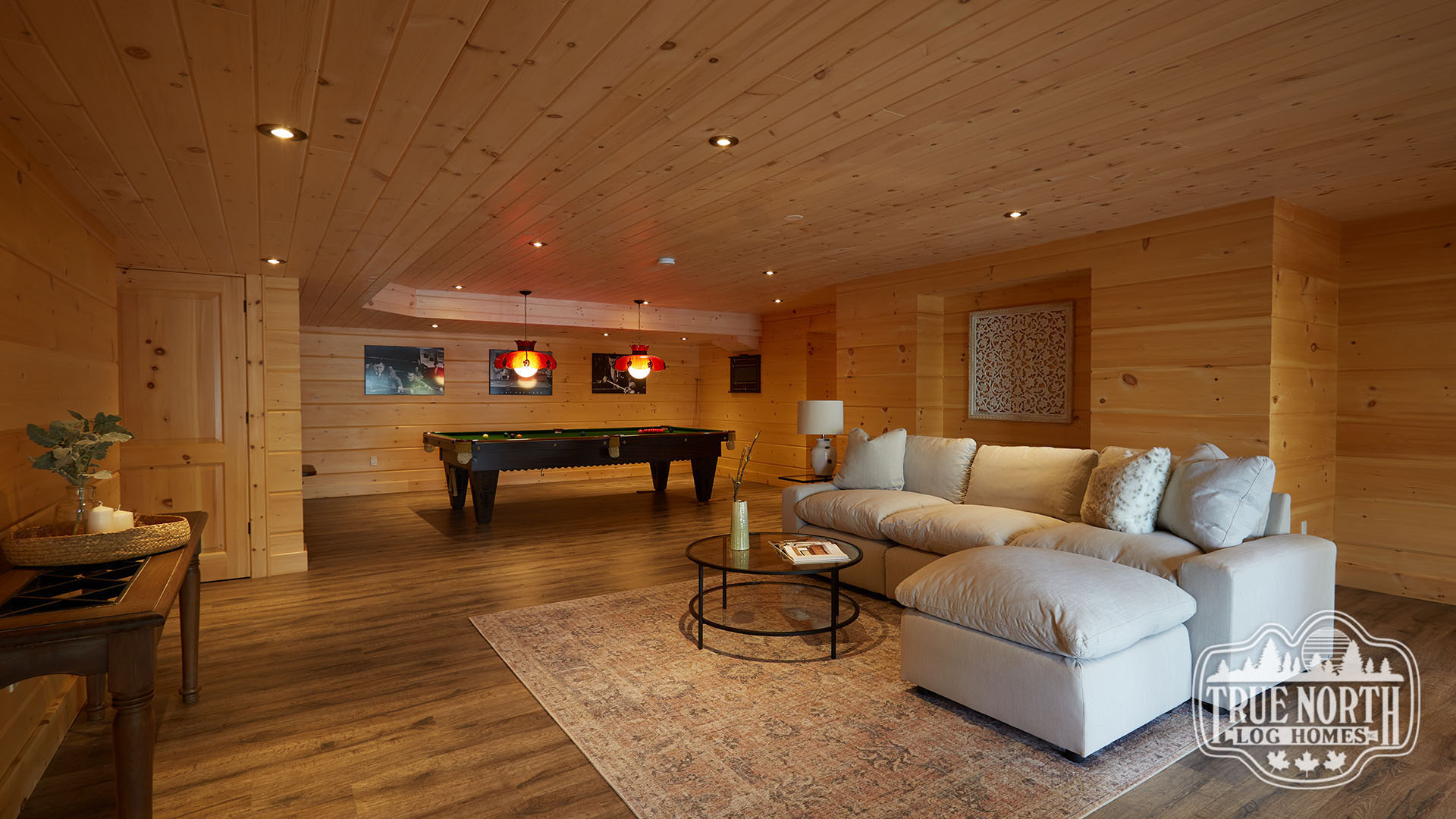 Sailors Rest Bay Entertainment Room